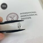 lab grown pear cut diamond (1)