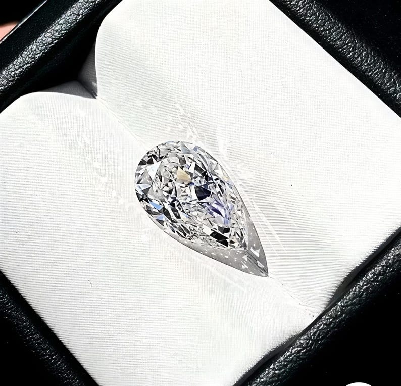lab grown pear cut diamond (14)