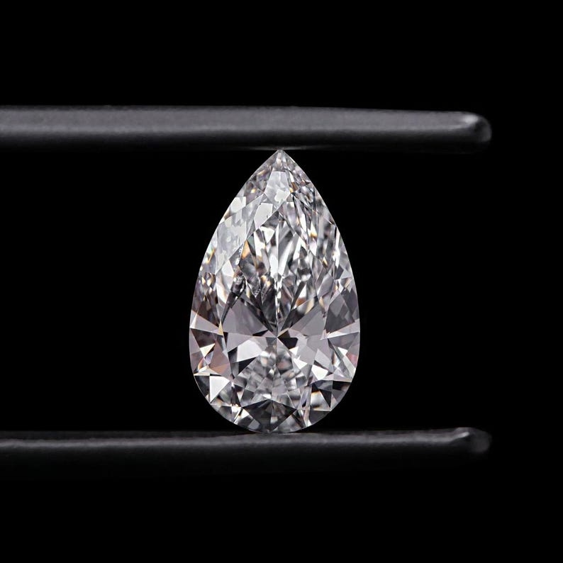 lab grown pear cut diamond (19)