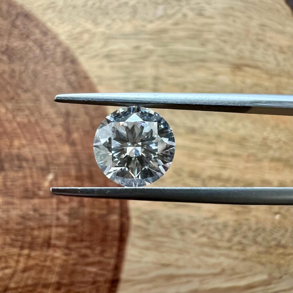 lab grown round cut diamond (1)