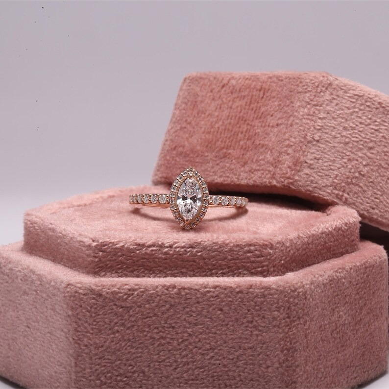 marquise cut moissanite engagement ring (4)