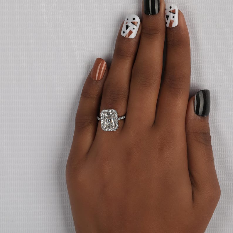 radiant cut stone ringg (5)